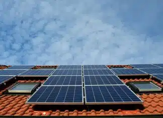 Les bénéfices d'installer des panneaux solaires pour une énergie renouvelable